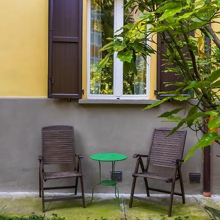 Belle Arti Gallery Garden House Nocleg ze śniadaniem *